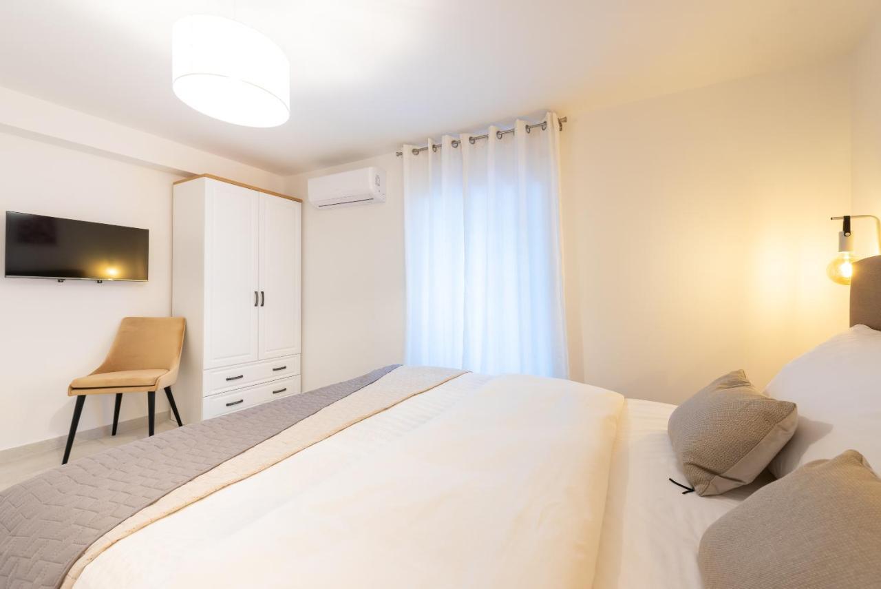 Apartment Olive Kaštela Eksteriør billede