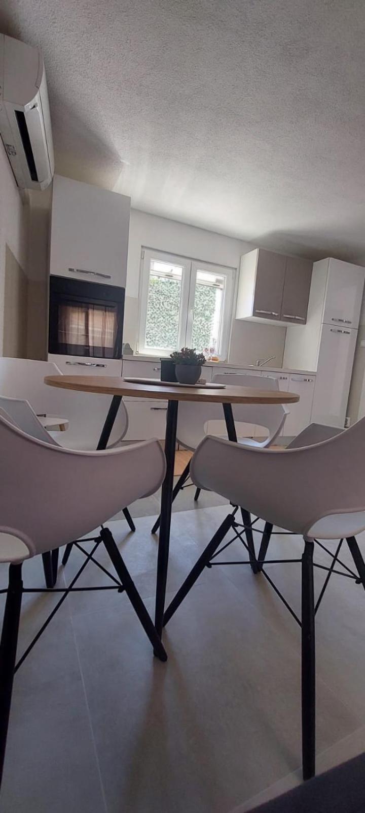 Apartment Olive Kaštela Eksteriør billede